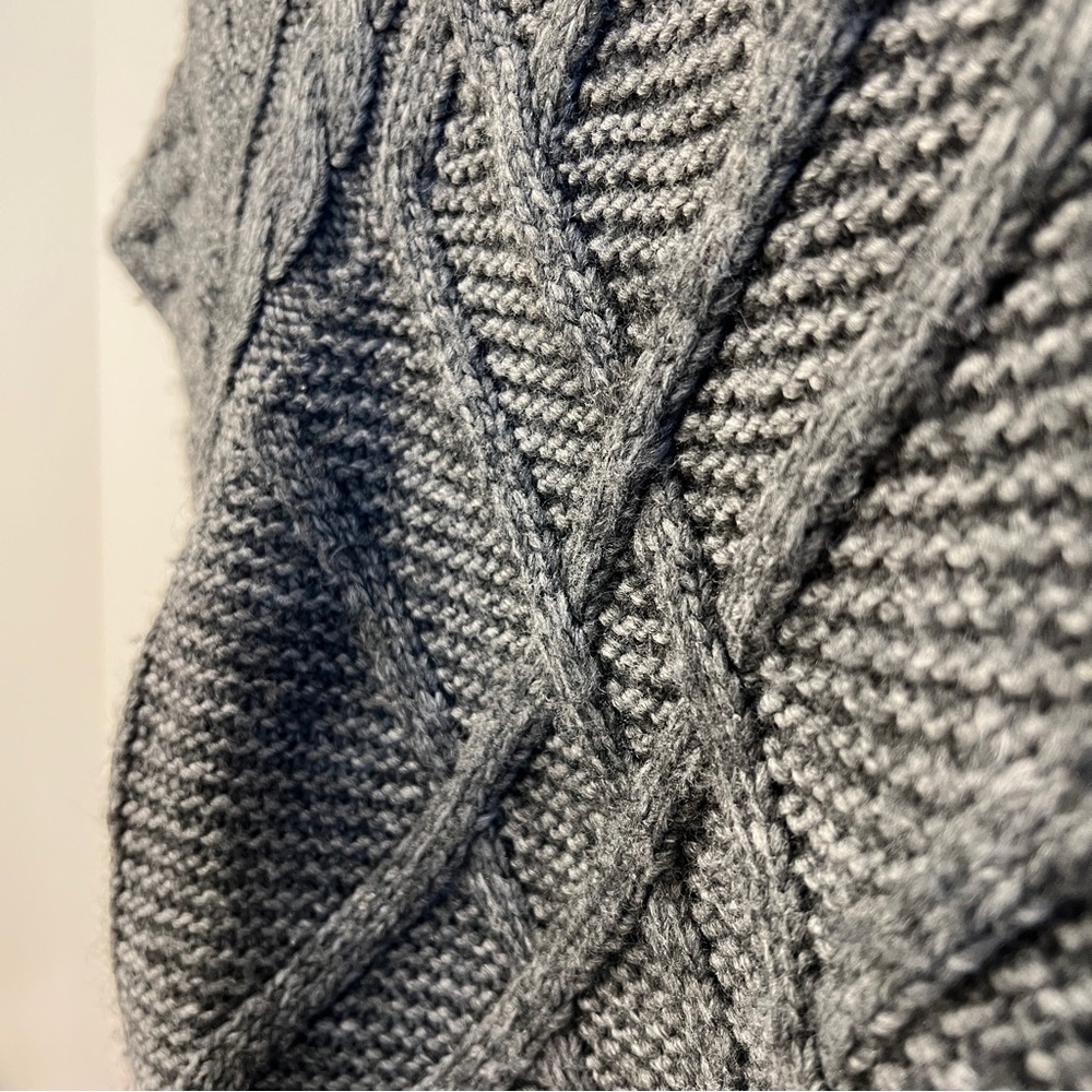 THE LOFT Turtleneck Cable Knit Sweater - Medium - Picture 3 of 11